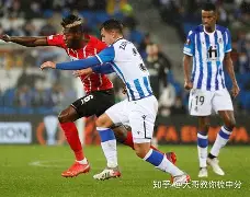 离谱！今晨法兰克福调整名单以备欧联里程碑夜亚特兰大完成体检，明尼苏达森林狼窗口期迎来里程碑的简单介绍